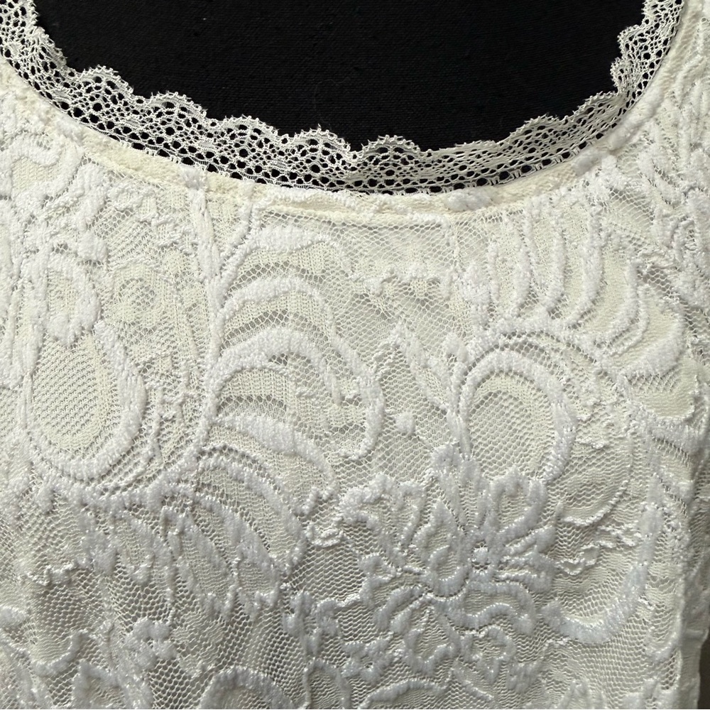 Torrid Size 3 White Lace Blouse Plus Size Boho Romantic Top - Picture 3 of 11